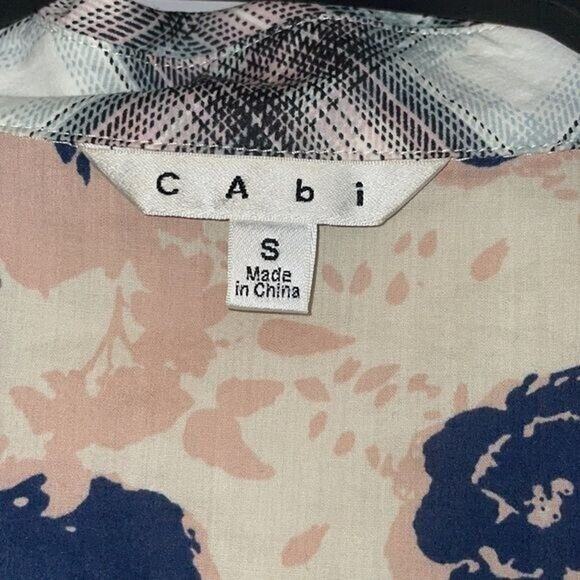 Cabi Small Floral & Plaid Button Down Top - Picture 4 of 5
